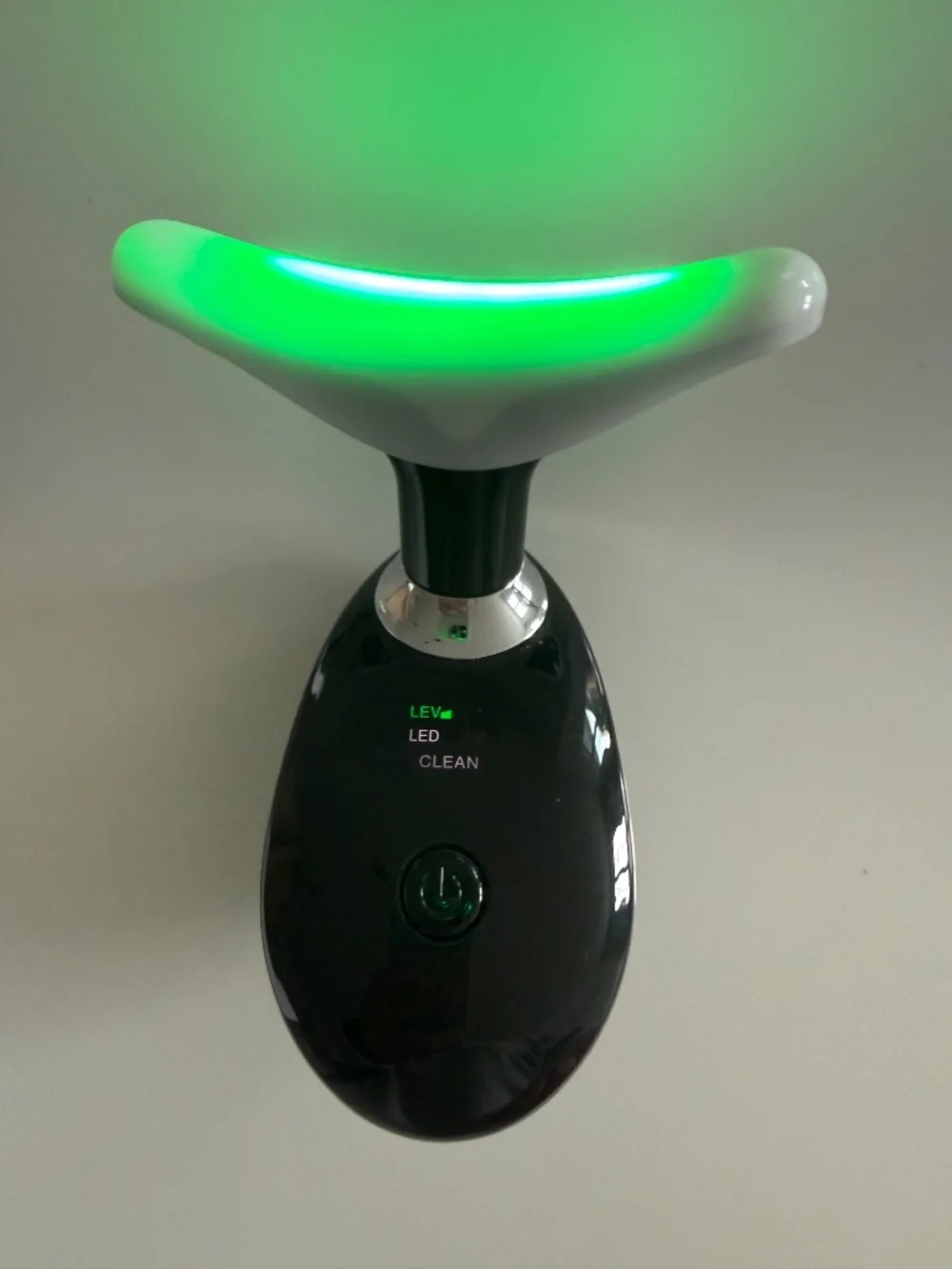 Intense Pulsed Light Wrinkle Reducing Instrument ES-1081 with USB charging cable